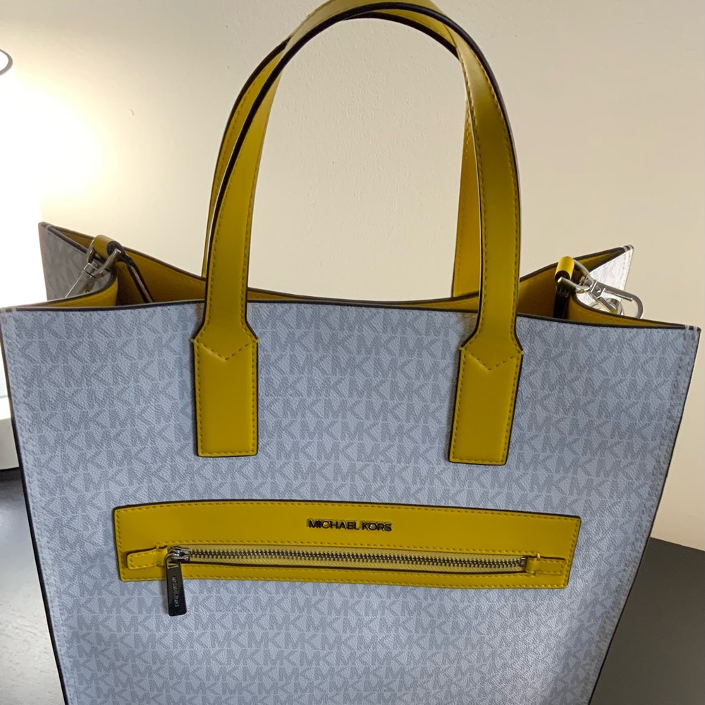Michael Kors Tote in Yellow and Gray